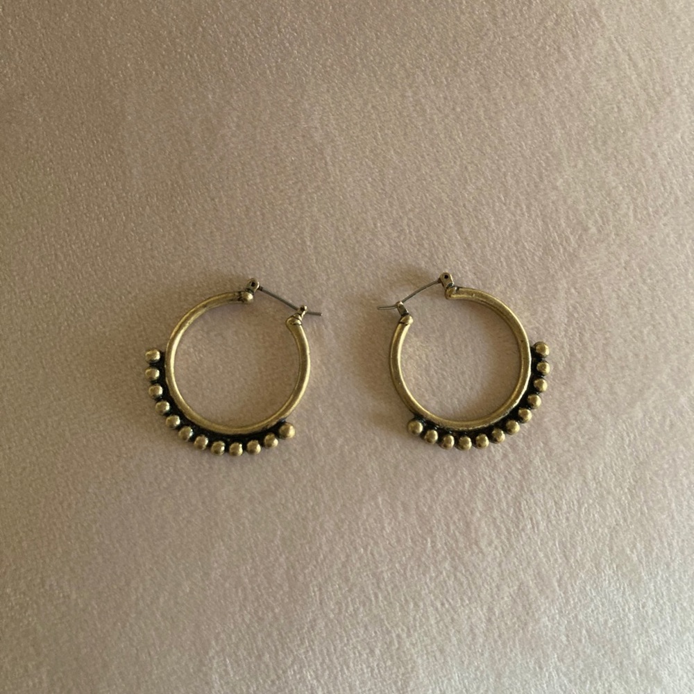 Urban Outfitters Hoops